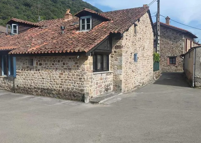 El Amparuco * Treceno