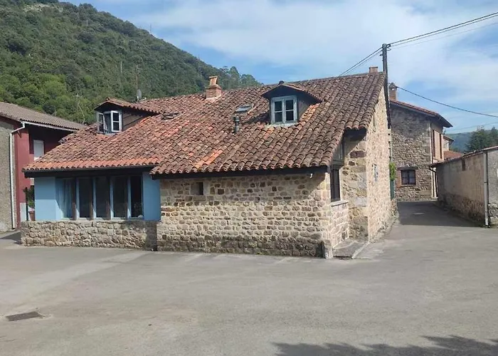 Homestay El Amparuco *