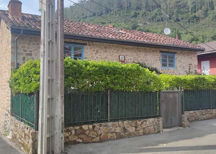 Homestay El Amparuco Treceno